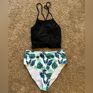 Cupshe Black Halter Tankini Top with Green Leaf High-Waist Bottoms Size L